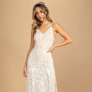 Lulu's Flynn White Lace Maxi
